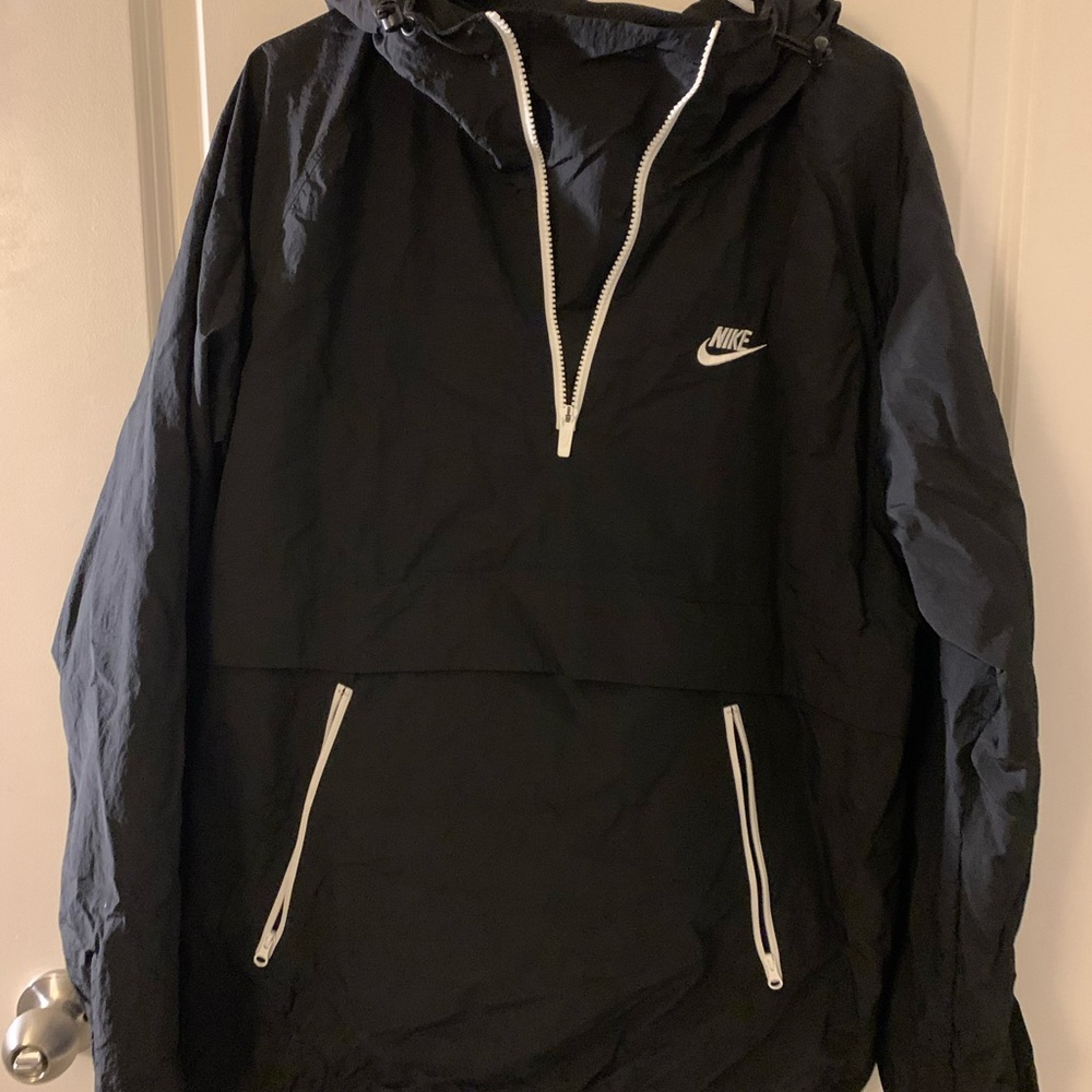Men’s Black Nike Jacket size Medium